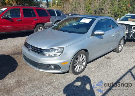 2012 Volkswagen Eos Komfort z USA, uszkodzony, nr VIN WVWBW7AH5CV013113